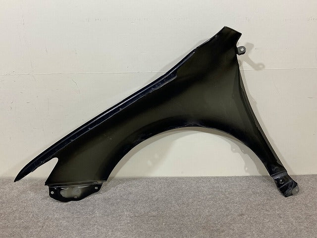 カムリ 50系/AVV50 純正 右 フロント フェンダー アティチュードブラックマイカ 218 トヨタ(149168)