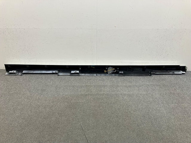 セレナ ハイウェイスター/C28/NC28/GC28/FC28/FNC28/GFC28 純正 左 サイドステップ/サイドスカート 76851 7DF0A ホワイト 日産(149172)