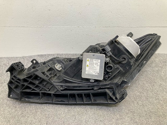 フリード GB3/GB4 右 ヘッドライト/ランプ キセノン HID AFS無 刻印N0 KOITO 100-22838 ホンダ(149189)