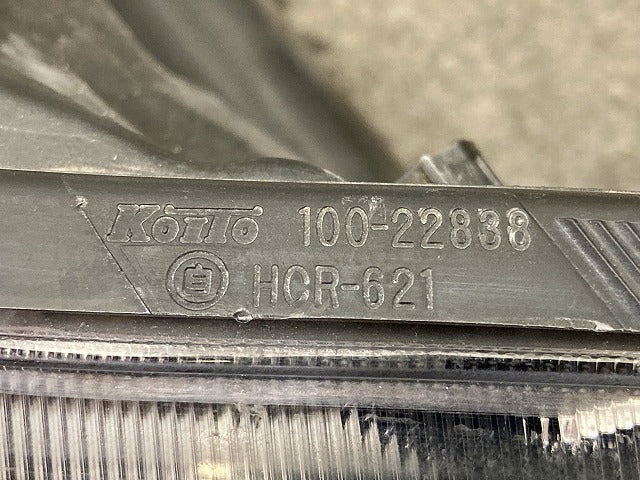 フリード GB3/GB4 右 ヘッドライト/ランプ キセノン HID AFS無 刻印N0 KOITO 100-22838 ホンダ(149189)