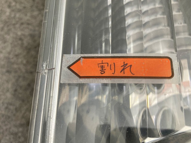 アクア/AQUA NHP10 純正 前期 右 テールランプ/ライト/レンズ ハロゲン 刻印Z STANLEY 52-252 トヨタ(149194)