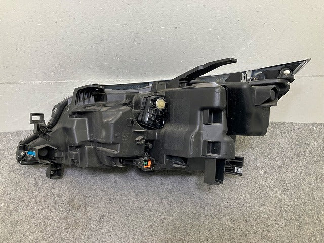 セレナ C27/GC27/GNC27 純正 後期 右 ヘッドライト/ランプ LED 刻印B KOITO 100-23784 日産(149198)