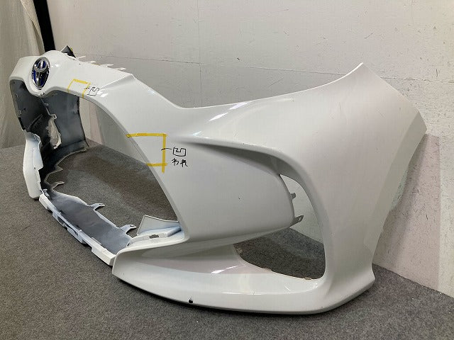 ヤリス KSP210/MXPA10/MXPA15/MXPH10/MXPH15 MXPH14/MXPH17 純正 フロント バンパー 52119-52E70/E80/E90 ホワイト 040 トヨタ(149202)