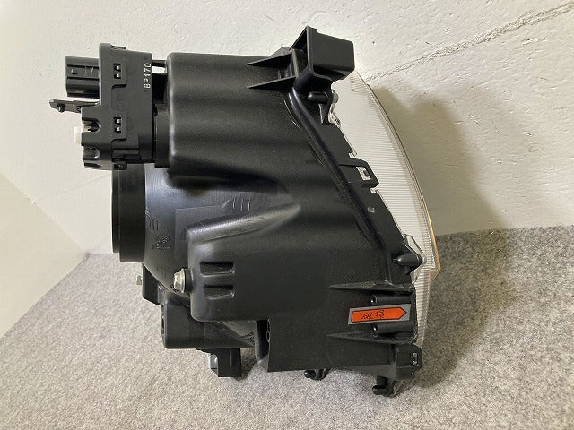 美品!MRワゴン MF33S 純正 左 ヘッドライト/ランプ ハロゲンレベライザー レベライザー STANLEY P9510 35320-50M00 スズキ(149223)