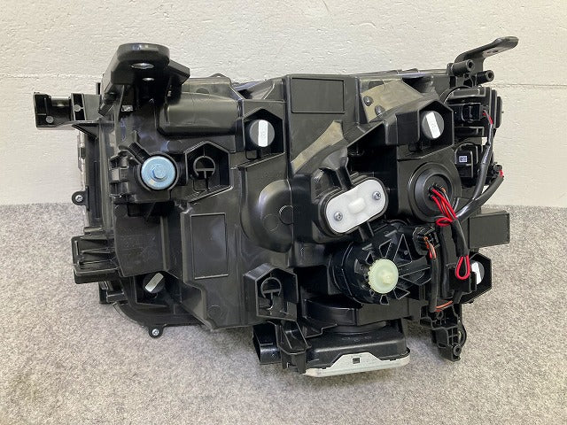 ランドクルーザー/ランクル TRJ250W/GDJ250W 純正 右 ヘッドライト/ランプ LED レベライザー 刻印4V ICHIKOH 60-343 81004-60010(149228)