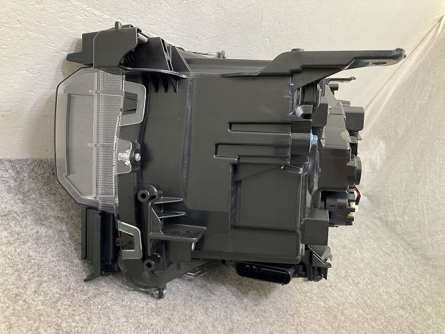 ランドクルーザー/ランクル TRJ250W/GDJ250W 純正 右 ヘッドライト/ランプ LED レベライザー 刻印4V ICHIKOH 60-343 81004-60010(149228)