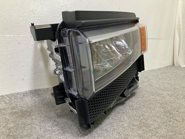 ランドクルーザー/ランクル TRJ250W/GDJ250W 純正 左 ヘッドライト/ランプ LED レベライザー 刻印4V ICHIKOH 60-343 81004-60010(149229)