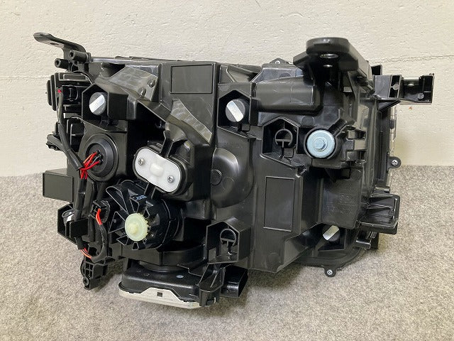 ランドクルーザー/ランクル TRJ250W/GDJ250W 純正 左 ヘッドライト/ランプ LED レベライザー 刻印4V ICHIKOH 60-343 81004-60010(149229)