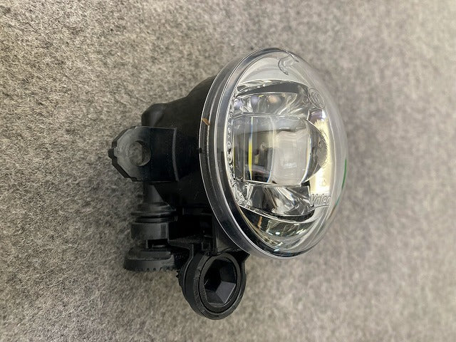 ルークス ハイウェイスター B44A/B45A/B47A/B48A 純正 左 フォグランプ/フォグライト LED VALEO 90206507 日産(149245)