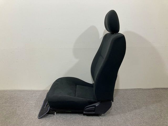 ハイエース 200系 純正 運転席シート/ドライバーシート グレー トヨタ(149257)