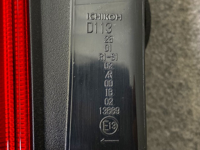 N-ONE/NONE/Nワン JG1/JG2 純正 後期 左 テールランプ/ライト/レンズ LED 刻印Z ICHIKOH D113 33550-T4G-J12 素地 ホンダ(149261)