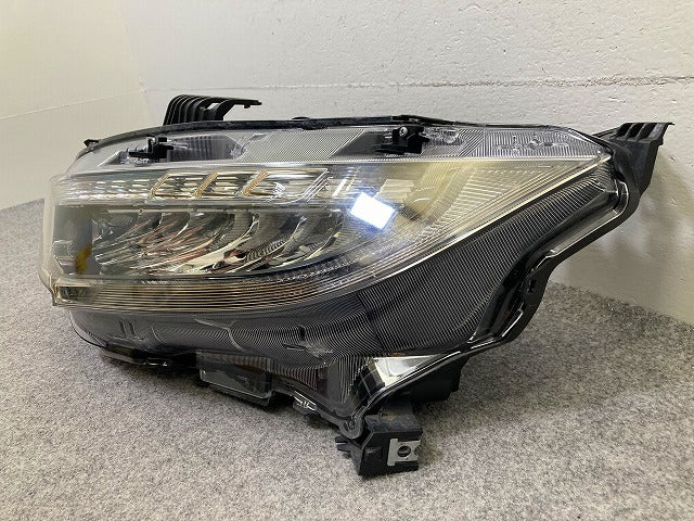 シビック FK7 タイプR/FK8 純正 左 ヘッドライト/ランプ レベライザーLED 刻印J1 KOITO 100-18661 33150-TGH-J11 ホンダ(149266)