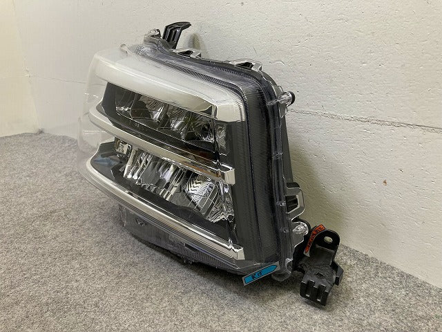 ハイゼット カーゴ S700V S710V S700W S710W 純正 右 ヘッドライト/ランプ LED レベライザー 刻印エR ICHIKOH A011/81110-B5210(149286)