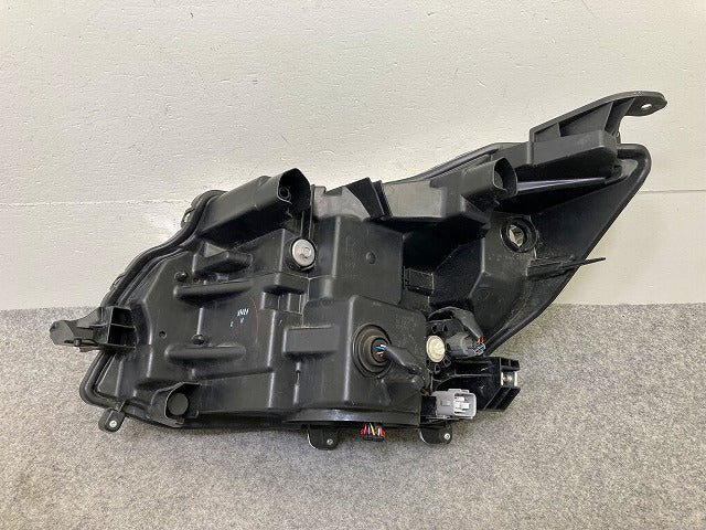 ルーミー M900A/M910A 純正 前期 右 ヘッドライト/ランプ レベライザーLED STANLEY W3918 81130-B1220 ソリッド トヨタ(149293)
