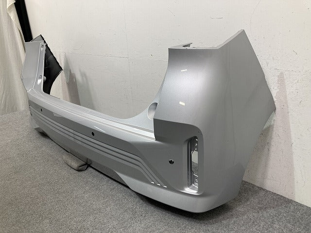 ノート/NOTE E13/SNE13 純正 後期 リア バンパー Rバンパー フェイス 85022 6XV0H ブリリアントシルバーメタリック K23 日産(149326)
