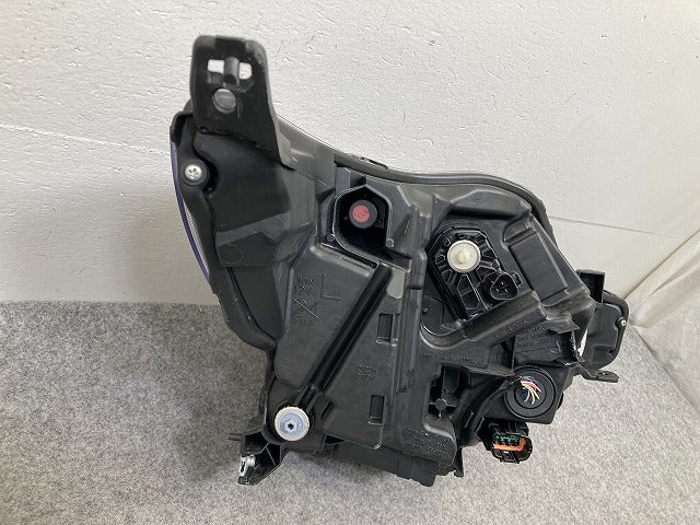 ルークス ハイウェイスター B44A/B45A/B47A/B48A 純正 左 ヘッドライト/ランプ レベライザーLED 刻印7 LH KOITO 100-2377Y 日産(149346)