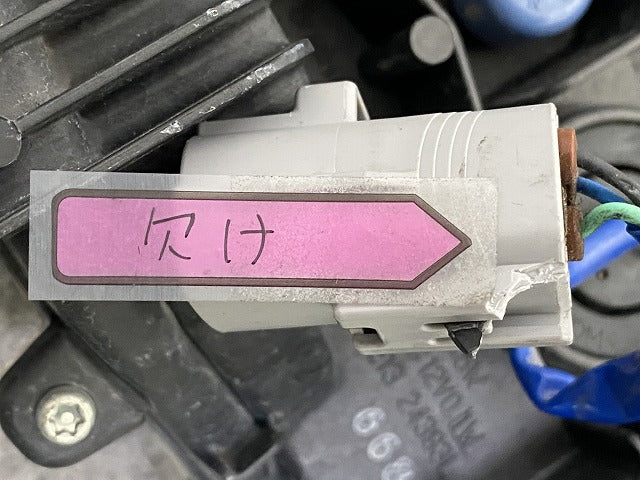 プリウス PRIUS 50系/ZVW50/ZVW51/ZVW55 純正 前期 左 フォグランプ/フォグライト LED デイライト  KOITO 47-83 トヨタ(149351)