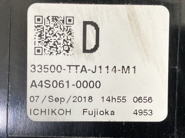 N-BOX/NBOX Nボックス カスタム/JF3/JF4 純正 右 テールランプ/ライト/レンズ LED 刻印D RH ICHIKOH D186 33501-TTA-J01 ホンダ(149380)
