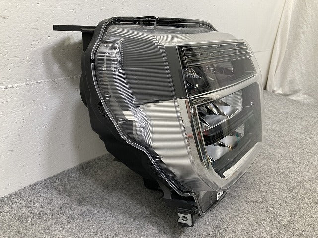 N-WGN/NWGN/Nワゴン カスタム JH3/JH4 純正 右 ヘッドライト/ランプ LED レベライザー 刻印T RH KOITO 100-622AK 33100-TKR-J01(149392)