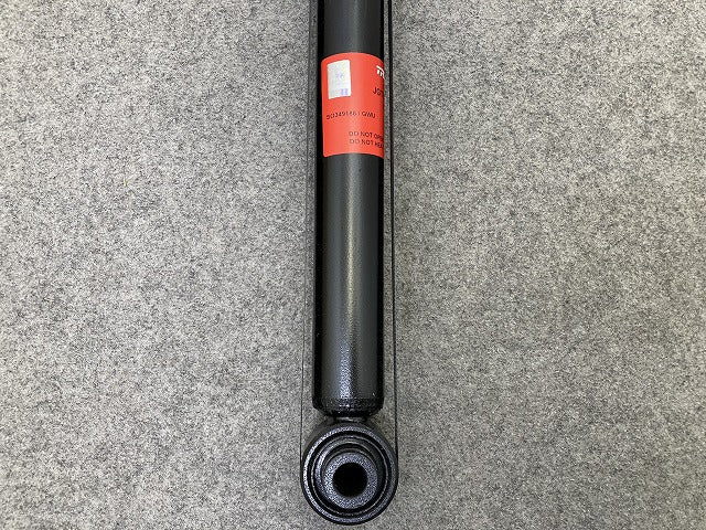 新品!A4(B6/B7) 8E系 社外 左右共通 リアショック アブソーバー TRW リアダンパー JGT314T RH LH アウディ(149396)