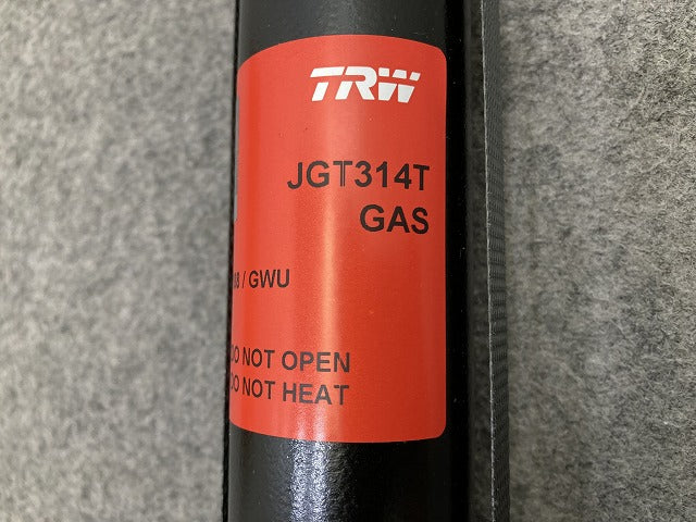 新品!A4(B6/B7) 8E系 社外 左右共通 リアショック アブソーバー TRW リアダンパー JGT314T RH LH アウディ(149401)