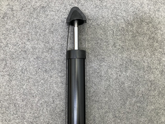 新品!A4(B6/B7) 8E系 社外 左右共通 リアショック アブソーバー TRW リアダンパー JGT314T RH LH アウディ(149404)