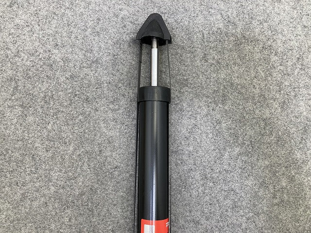新品!A4(B6/B7) 8E系 社外 左右共通 リアショック アブソーバー TRW リアダンパー JGT314T RH LH アウディ(149408)