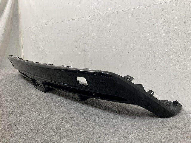 プリウス 50系 PHV ZVW52 GRスポーツ 純正 リア バンパーガードセンター/ガーニッシュ/ディフューザー ブラック ソリッド トヨタ(149412)