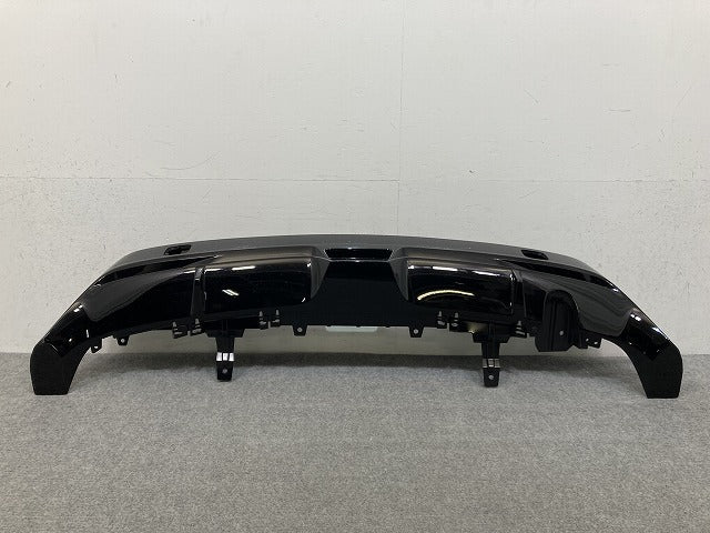 プリウス 50系 PHV ZVW52 GRスポーツ 純正 リア バンパーガードセンター/ガーニッシュ/ディフューザー ブラック ソリッド トヨタ(149412)