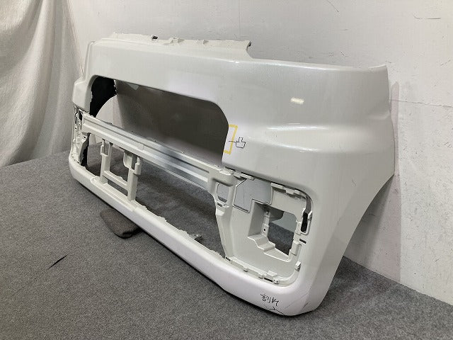 ウェイク LA700S/LA710S 純正 フロント バンパー Fバンパー 52119-B2B40 パールホワイトIII W24 ダイハツ(149419)