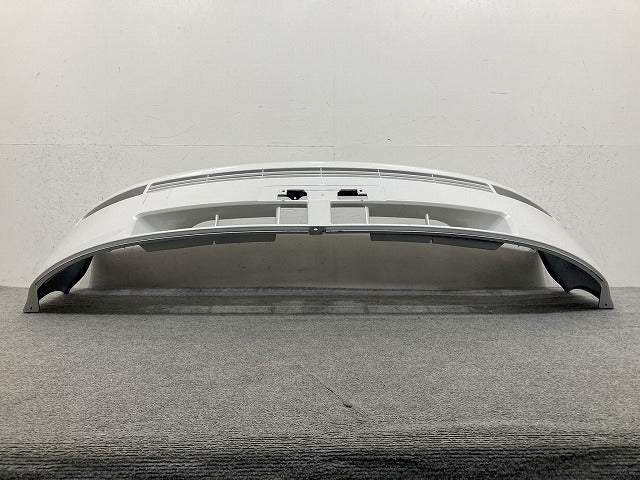 ビービー/bB NCP30/NCP31 純正 前期 フロント バンパー Fバンパー 52119-52050 ホワイトパールクリスタルシャイン 064 トヨタ(149423)