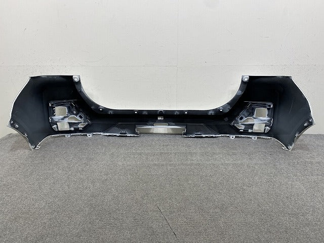 ライズ/ロッキー A200S/A210S/A200A/A210A/A202A 純正 リア バンパー Rバンパー 52159-B1310 シャイニングホワイトパール W25(149432)