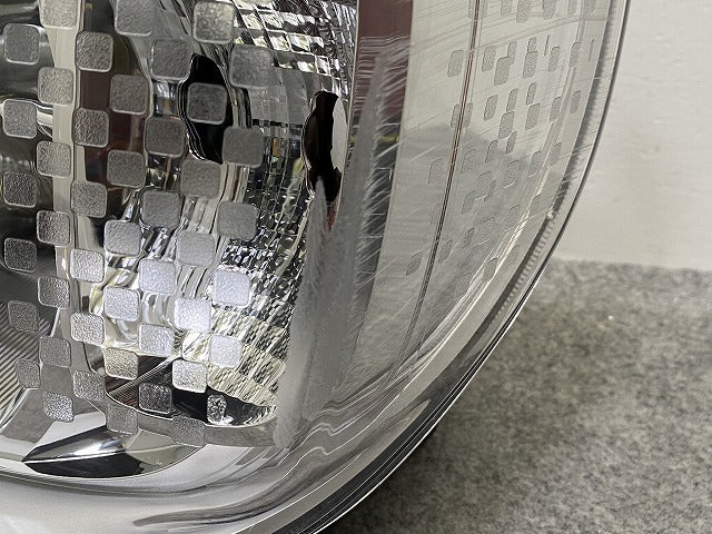 スペーシア MK53S 純正 左 ヘッドライト/ランプ レベライザーLED 刻印DL LH ICHIKOH 1959 スズキ(149436)