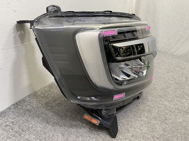 N-BOX/NBOX Nボックス カスタム/JF3/JF4 純正 右 ヘッドライト/ランプ レベライザー LED 刻印J RH STANLEY W3106 ホンダ(149441)