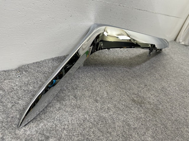 新品!CX-5/CX5 KFEP/KF2P/KF5P 純正 右 フロント グリルモール メッキ ガーニッシュ KB8A-507J1 KB8A-50-7J1B メッキ マツダ(149446)