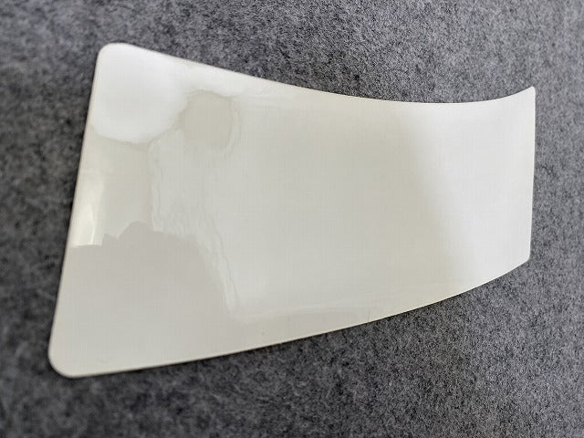 新品!パサート B5.5 純正 右 ストーンガード フェンダーガード 保護フィルム RH 3B0807906A フォルクスワーゲン(149452)