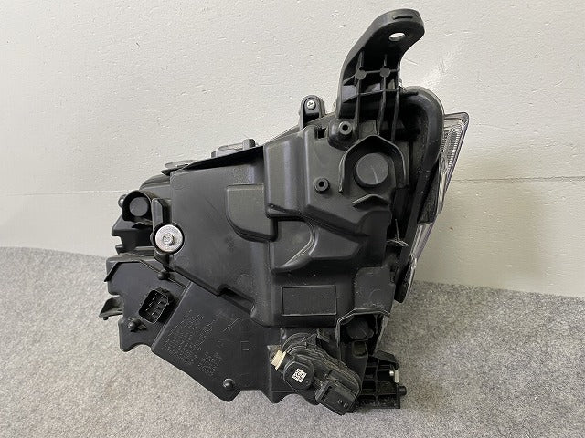 ルーミー M900A/M910A 純正 後期 右 ヘッドライト/ランプ LED レベライザー 刻印N4 RH STANLEY W6249 81110-B1640 トヨタ(149465)