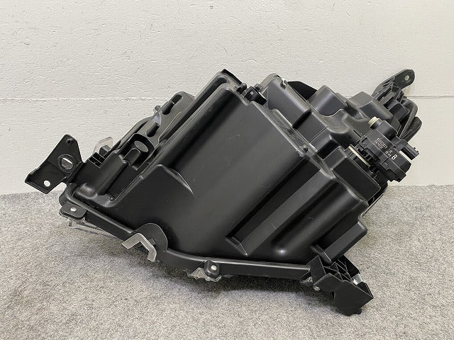 ルーミー M900A/M910A 純正 後期 右 ヘッドライト/ランプ LED