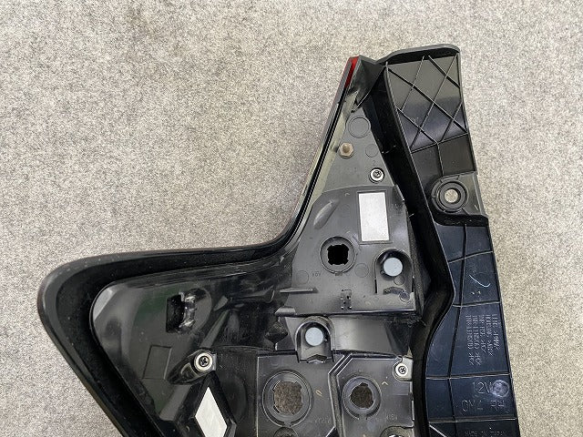 ノート/NOTE E12/NE12/HE12/ANE12 純正 後期 右 テールランプ/ライト/レンズ LED RH ICHIKOH D202 日産(149471)