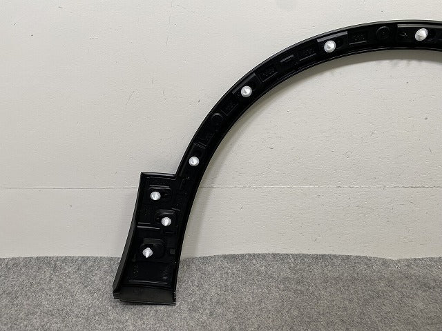 新品!XC40 XB系 純正 左 フロント フェンダーアーチモール/オーバーフェンダー LH 32409188 V32409188 素地 VOLVO ボルボ(149472)