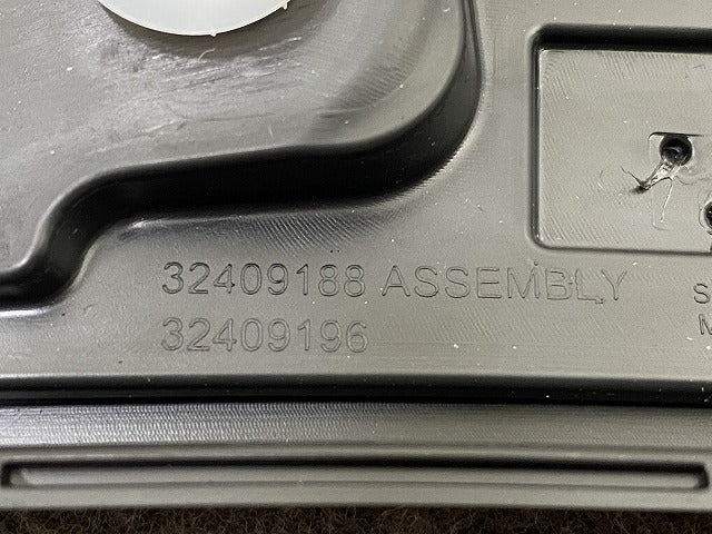 新品!XC40 XB系 純正 左 フロント フェンダーアーチモール/オーバーフェンダー LH 32409188 V32409188 素地 VOLVO ボルボ(149473)