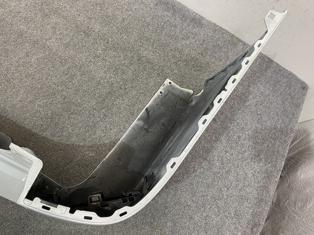 セレナ/ハイウェイスター C28/FC28/FNC28 e-POWER/ルキシオン/GFC28 純正 リア バンパー 85022 7DF0H プリズムホワイト QBE 日産(149490)