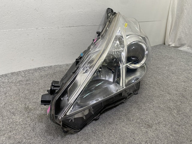 プリウスα/アルファ ZVW40W/ZVW41W 純正 前期 左 ヘッドライト/ランプ ハロゲン レベライザー 刻印2 LH KOITO 47-41 トヨタ(149494)
