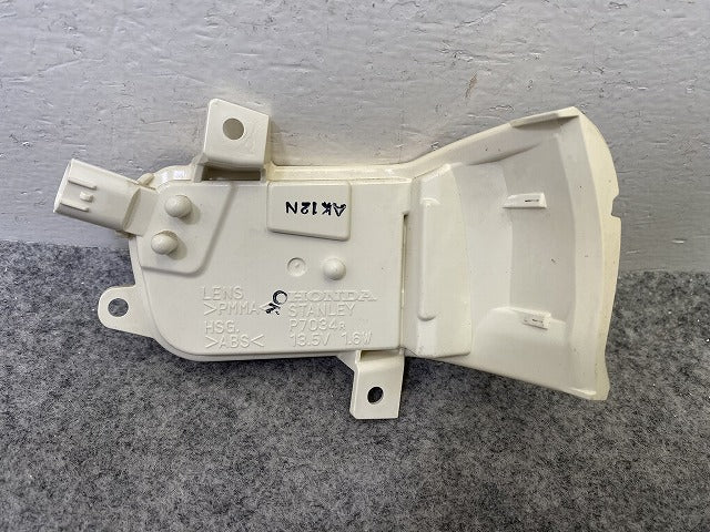 フィット GE6/GE7/GE8/GE9 純正 右 ドアミラー ウィンカー レンズ LED STANLEY P7034R ホンダ(149505)