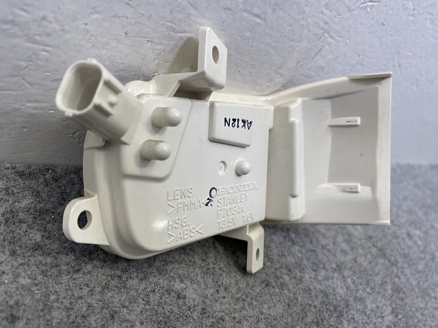フィット GE6/GE7/GE8/GE9 純正 右 ドアミラー ウィンカー レンズ LED STANLEY P7034R ホンダ(149505)