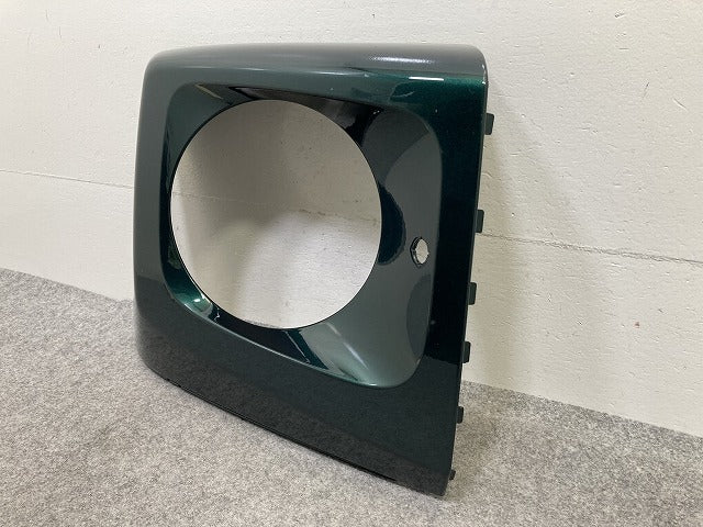 Gクラス/ゲレンデ W463  純正 右 フロント ヘッドライト カバー RH A463 880 42 02/44 02 グリーン メルセデスベンツ(149516)
