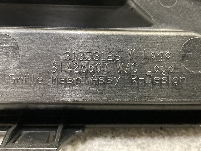 新品!V40 MB系/2013y~ 純正 前期 フロント グリル/ラジエーターグリル 31353126 V31353126 ボルボ(149524)
