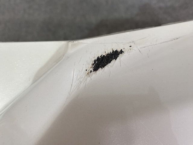 プリウス 30系/ZVW30 純正 リア バンパー 52159-47050 ホワイトパールクリスタルシャイン 070 トヨタ(149529)