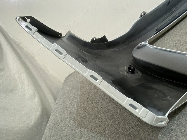 フリード GT1/GT3/GT5/GT7 純正 リア バンパー 71501-33F-J000 プラチナホワイトパール NH609P ホンダ(149533)