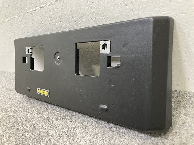 新品!アルファード 30系/AGH30W/AGH35W/GGH30W/GGH35W/AYH30W 純正 フロント ライセンスブラケット 52114-58070 52114-58070 素地(149570)